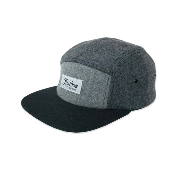 Cap, blokkull 5-panel - Grå (Størrelse M, 1,5-3 år)