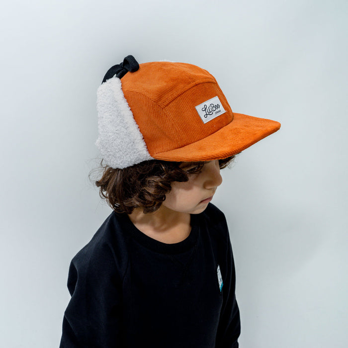 Cap, Teddy cordfløyel 5-panel med ører - Karamell (størrelse M, 1,5-3 år)